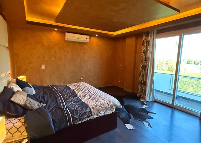 Дом отдыха Luxurious Ritz